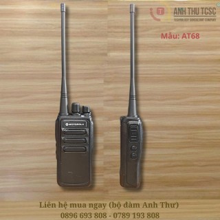 Bộ đàm Motorola AT68 chính hãng, công suất 12W, pin 6800mAh thumb