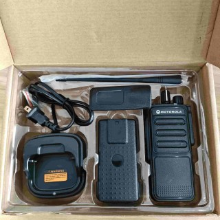 Bộ đàm Motorola GP-3599 công suất mạnh 12W, khoảng cách thực tế lên đến 4km, pin 3800mAh dùng 8-10 tiếng. thumb