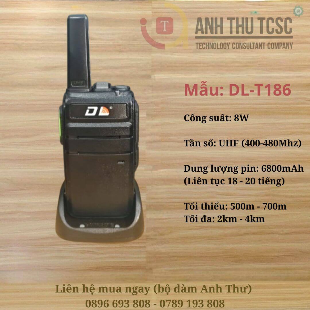 Bộ đàm DL T-186 công suất 8W mạnh mẽ, pin siêu trâu 6800mAh dùng cả ngày dài. Liên lạc ổn định 500m-4km, phù hợp cho nhà hàng, khách sạn, công trình, kho bãi. Giải pháp liên lạc đáng tin cậy, giao hàng toàn quốc.