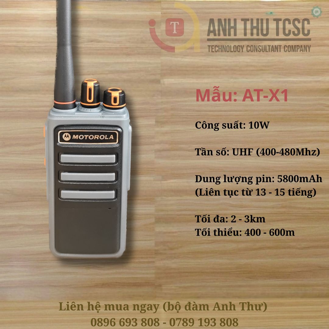 Bộ đàm Motorola AT-X1 công suất 10W liên lạc xa pin 5800mAh liên tuc 13 tiếng.